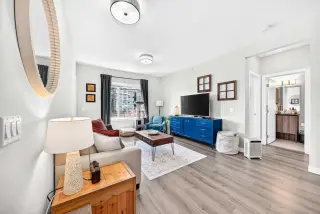 203, 20 Sage Hill Terrace NW