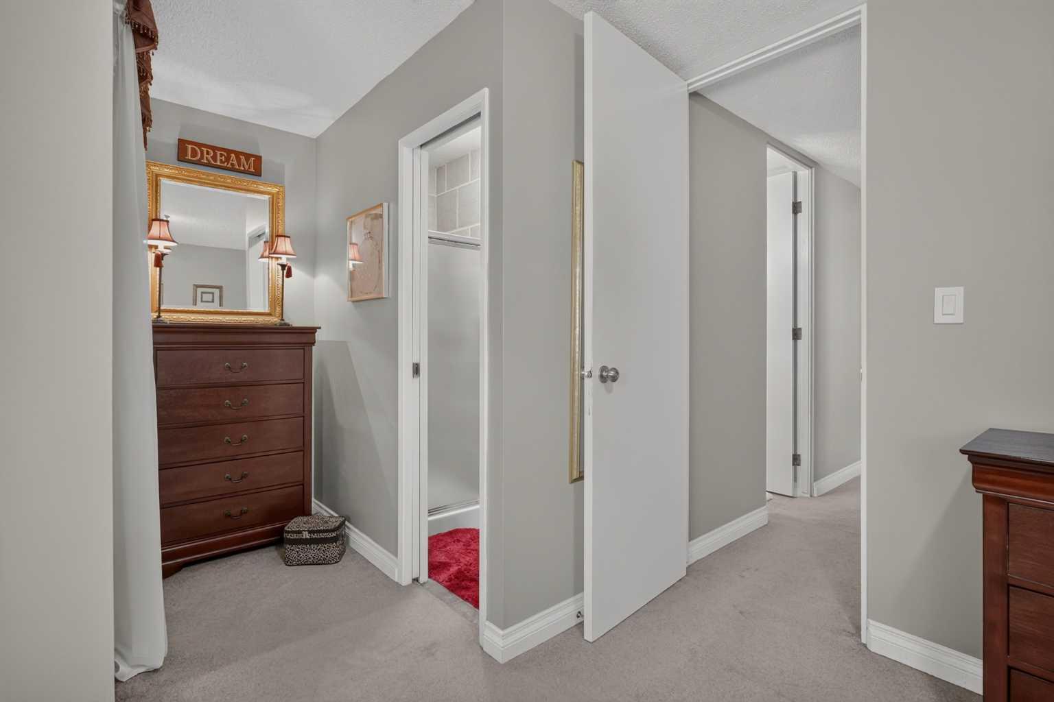 131 Cedarpark Drive SW