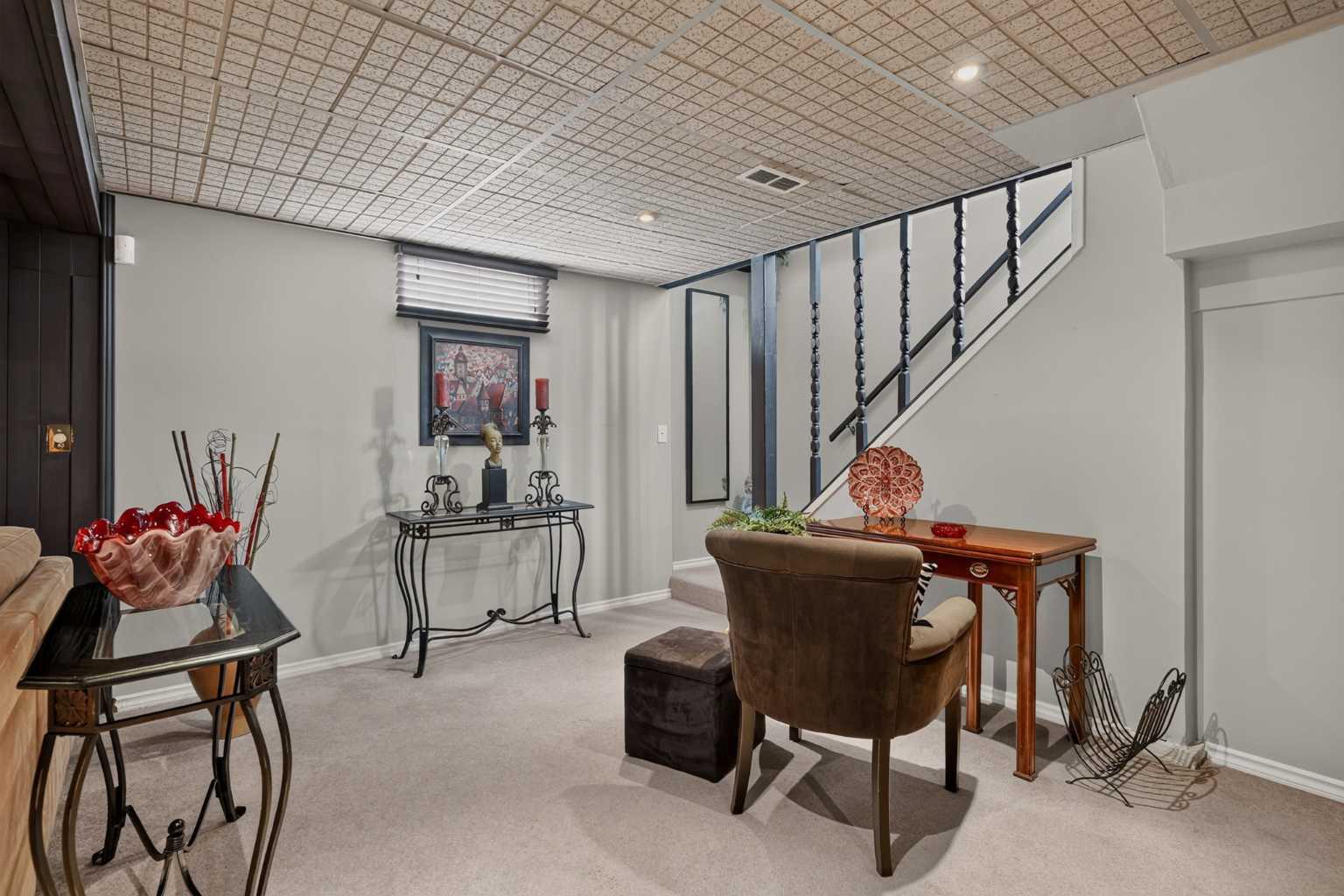 131 Cedarpark Drive SW