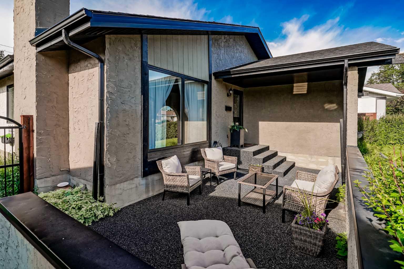 131 Cedarpark Drive SW