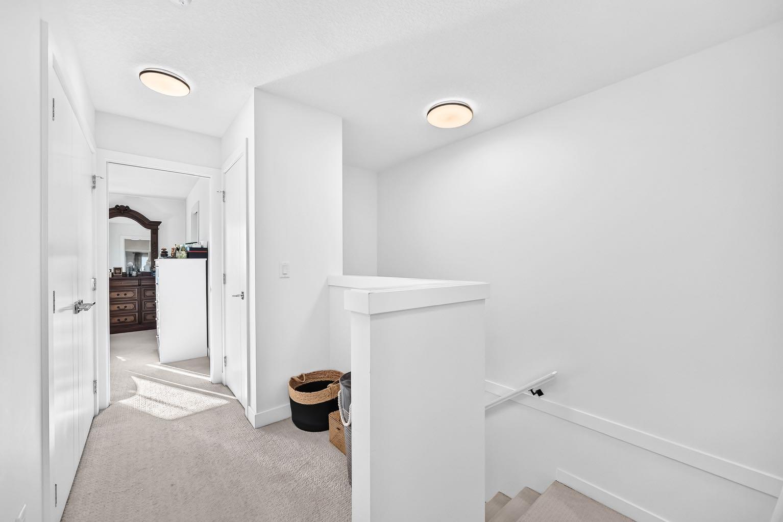 810 Cornerstone Street NE