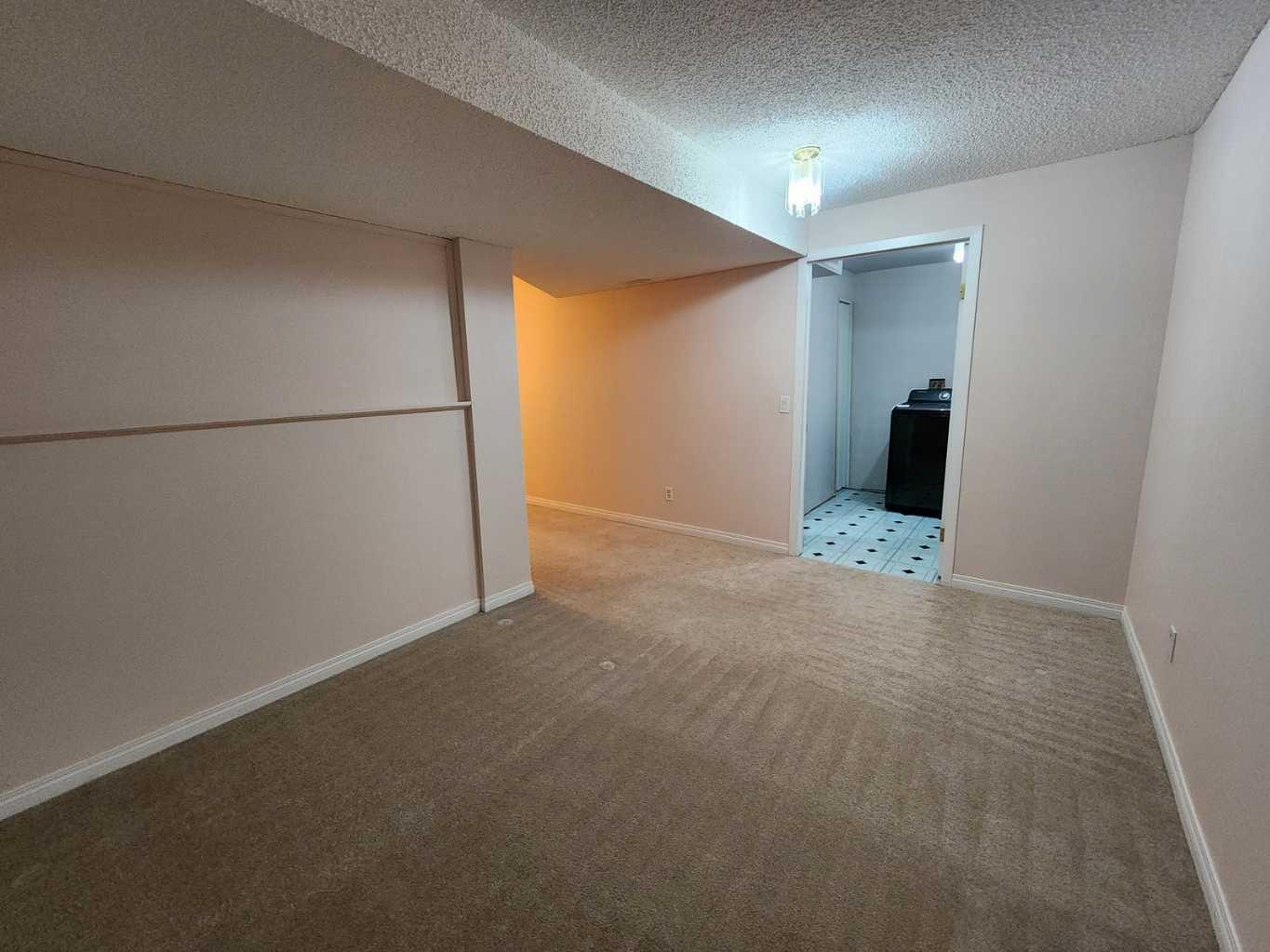 717 Harvest Hills Drive NE