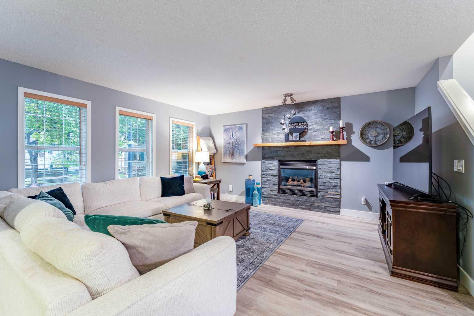 43 Elgin Drive SE