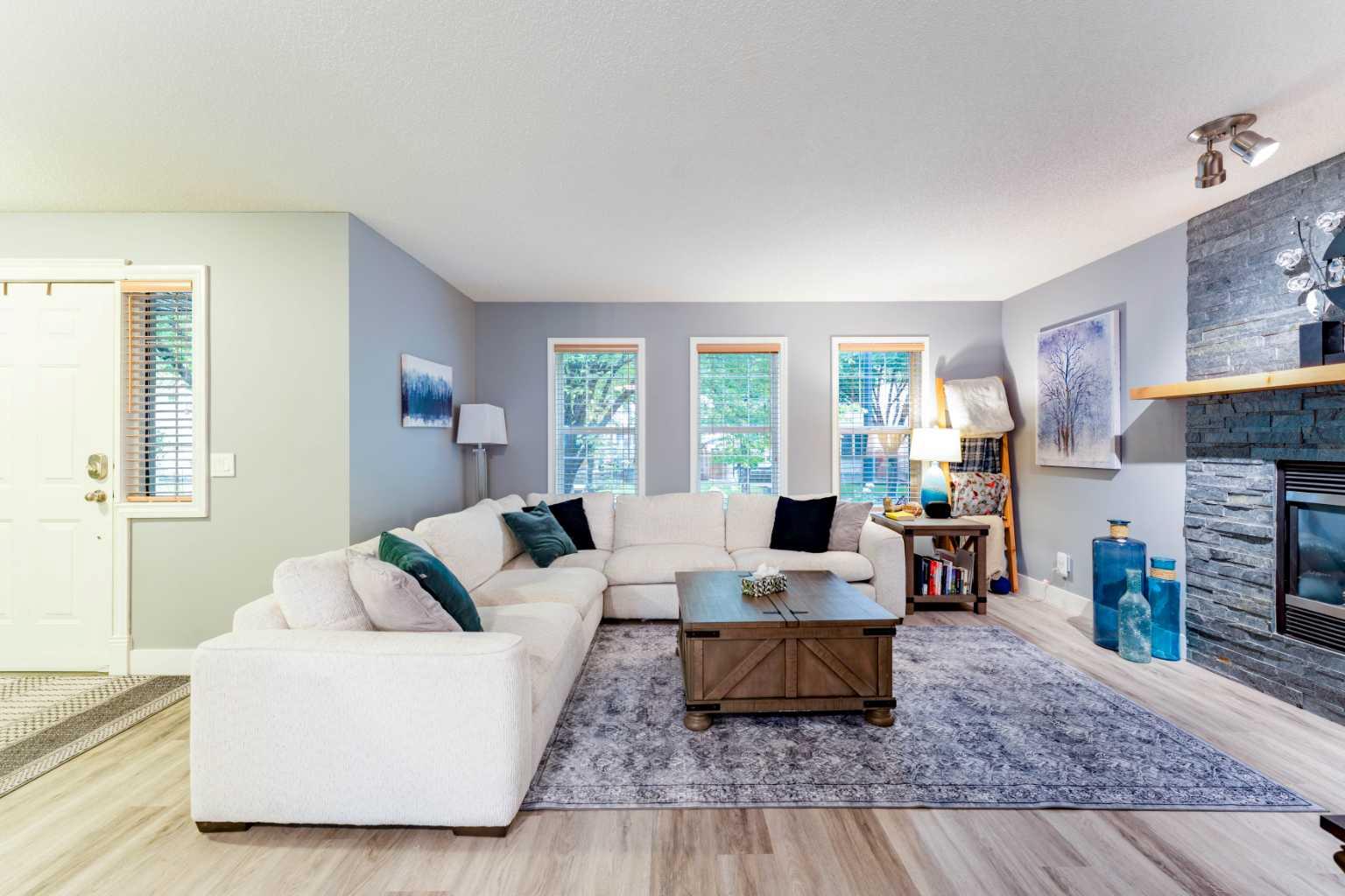 43 Elgin Drive SE