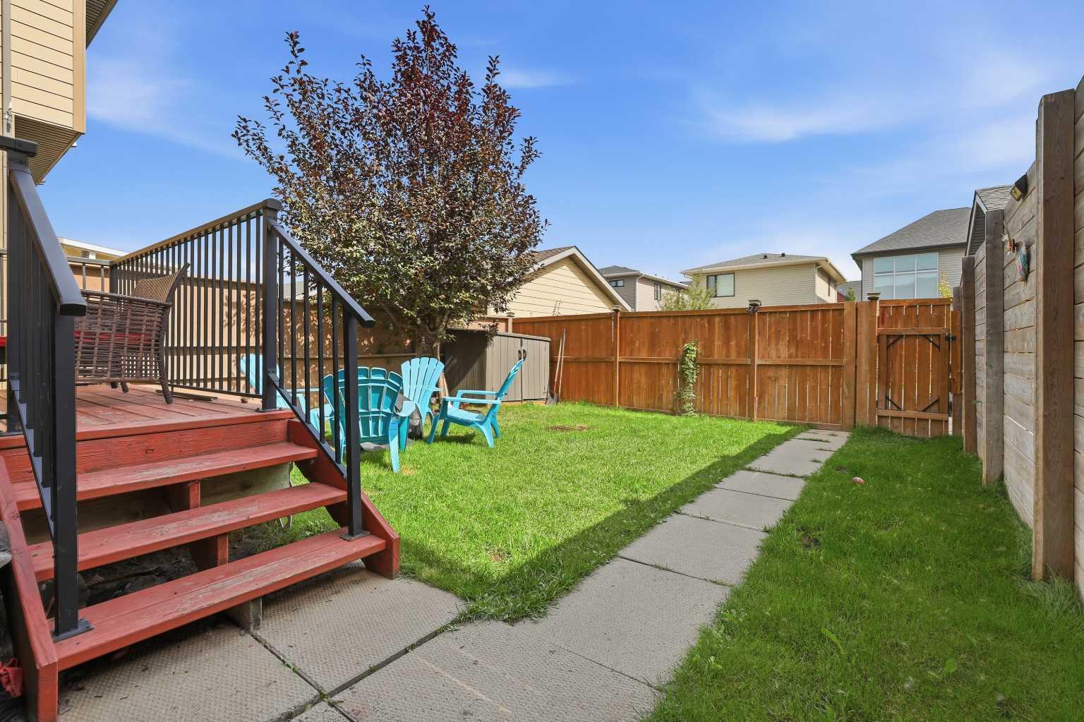611 Walden Drive SE