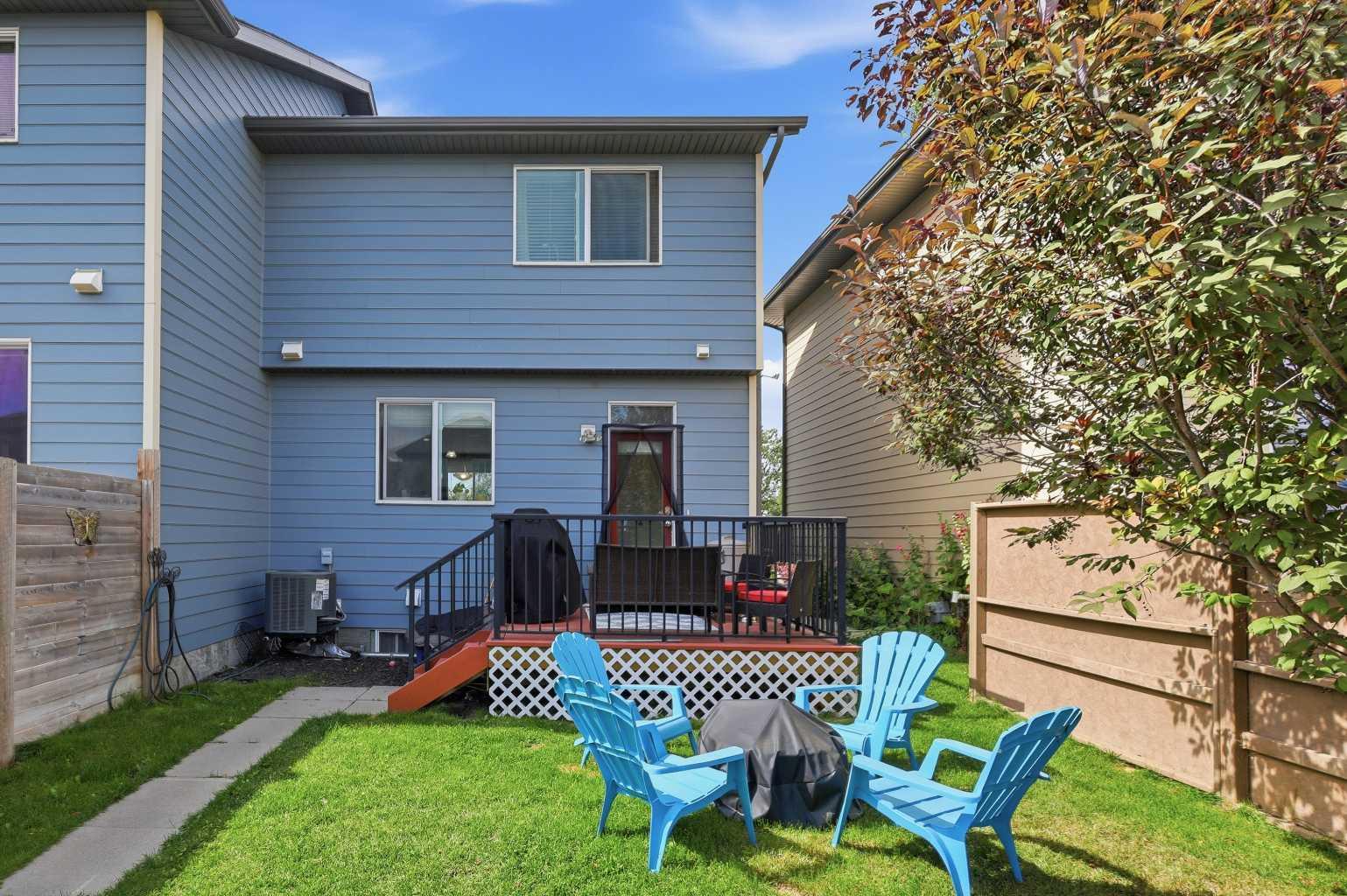 611 Walden Drive SE