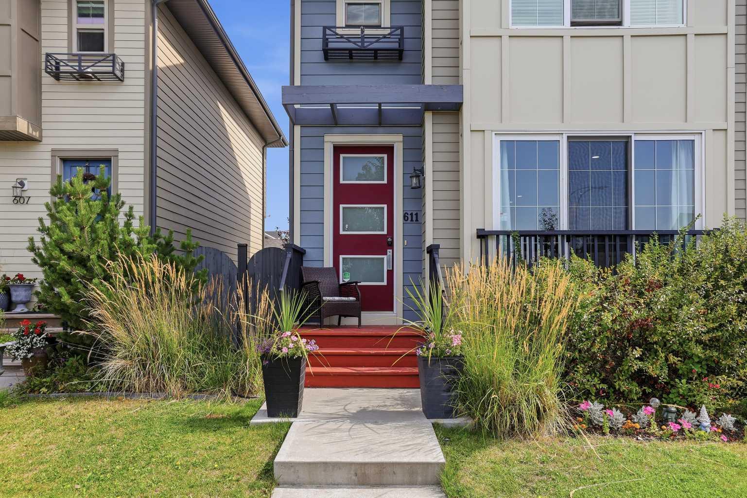 611 Walden Drive SE