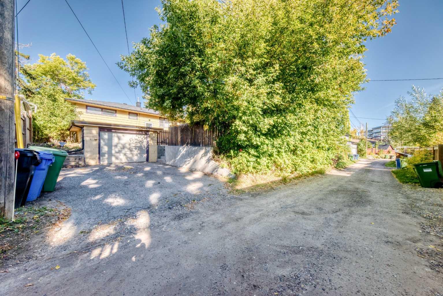 5924 Elbow Drive SW