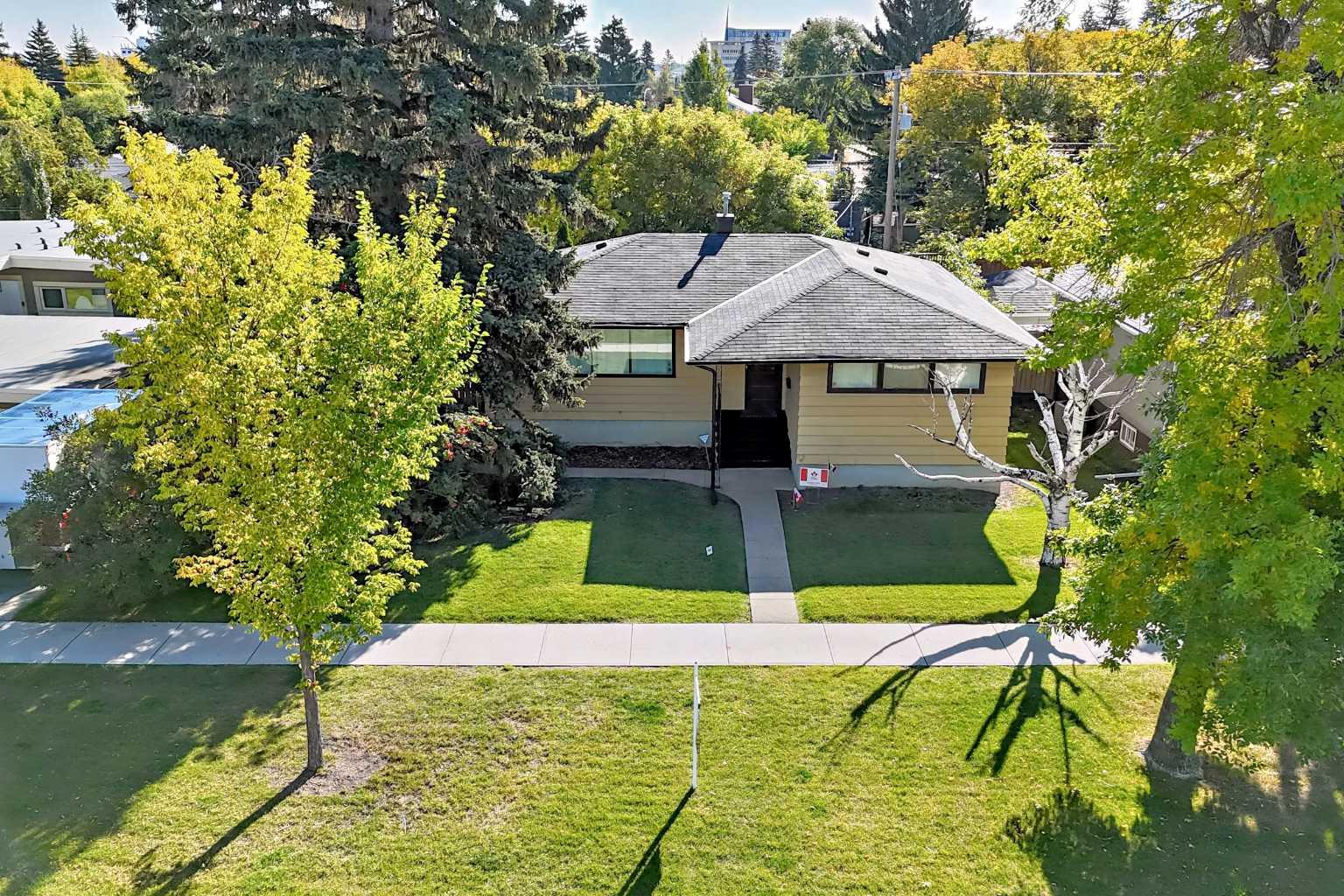 5924 Elbow Drive SW