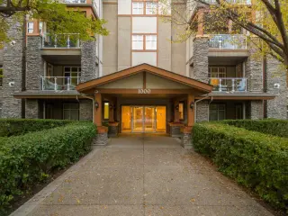 1104, 1104 Lake Fraser Court SE