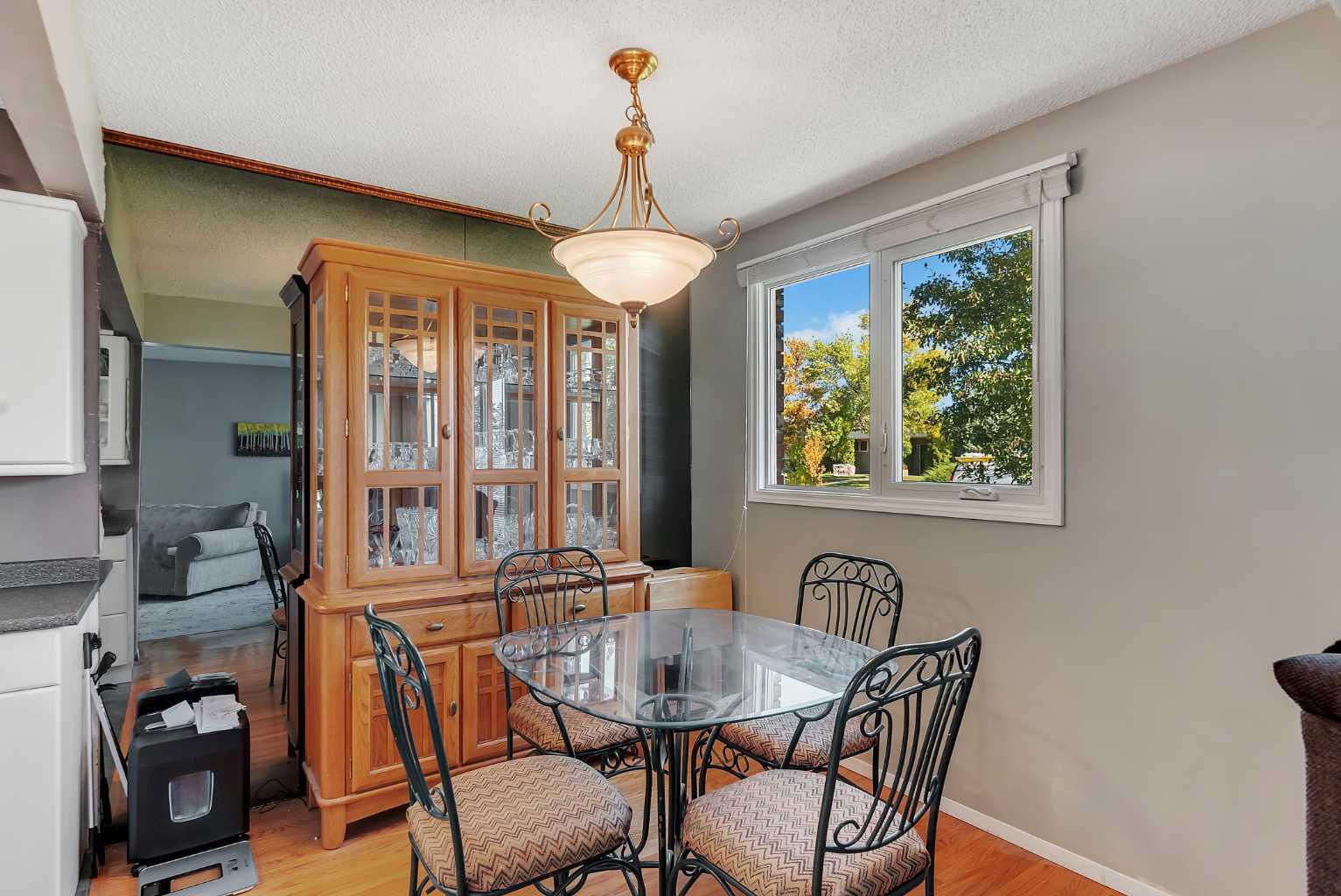 707 Fortalice Crescent SE