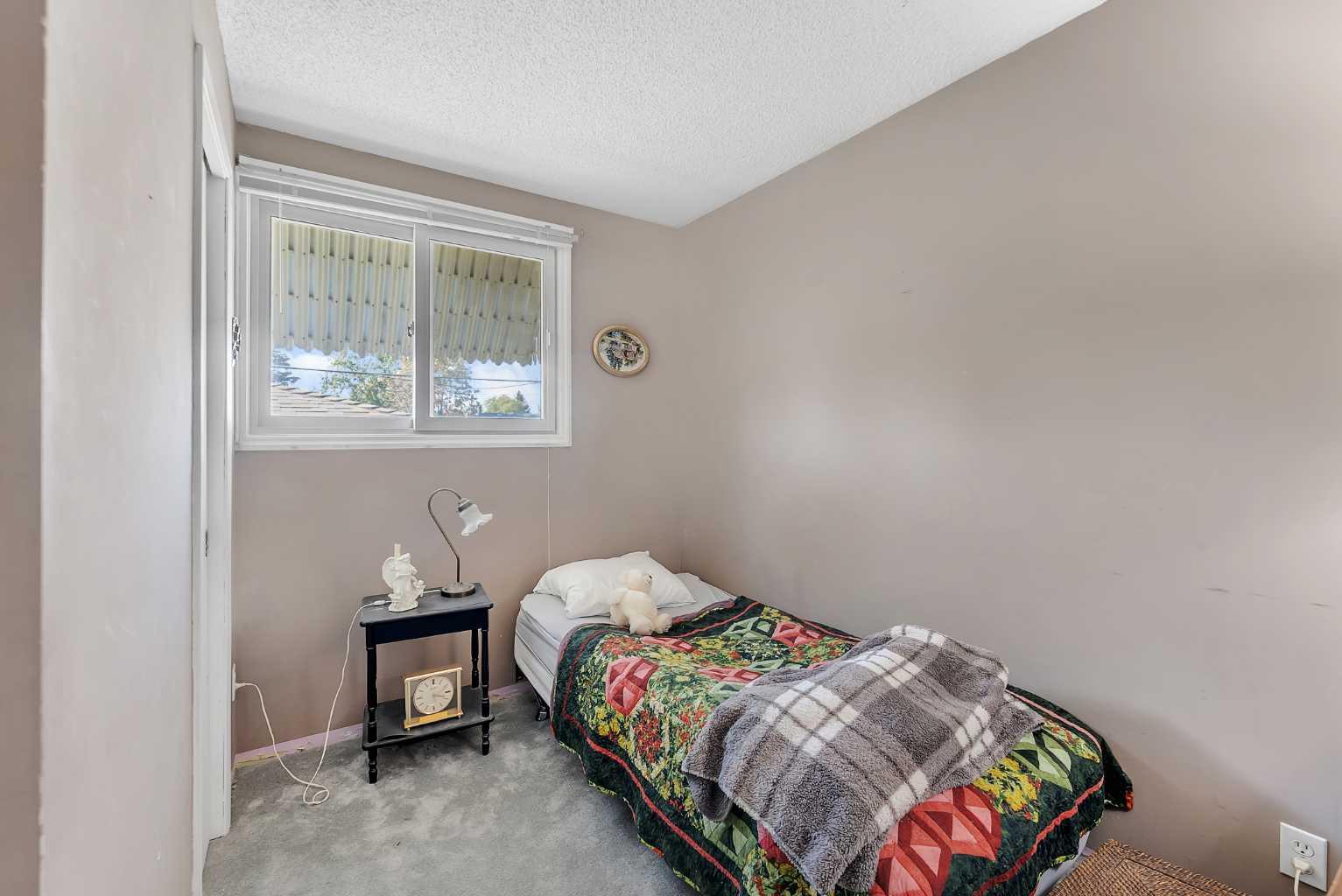707 Fortalice Crescent SE