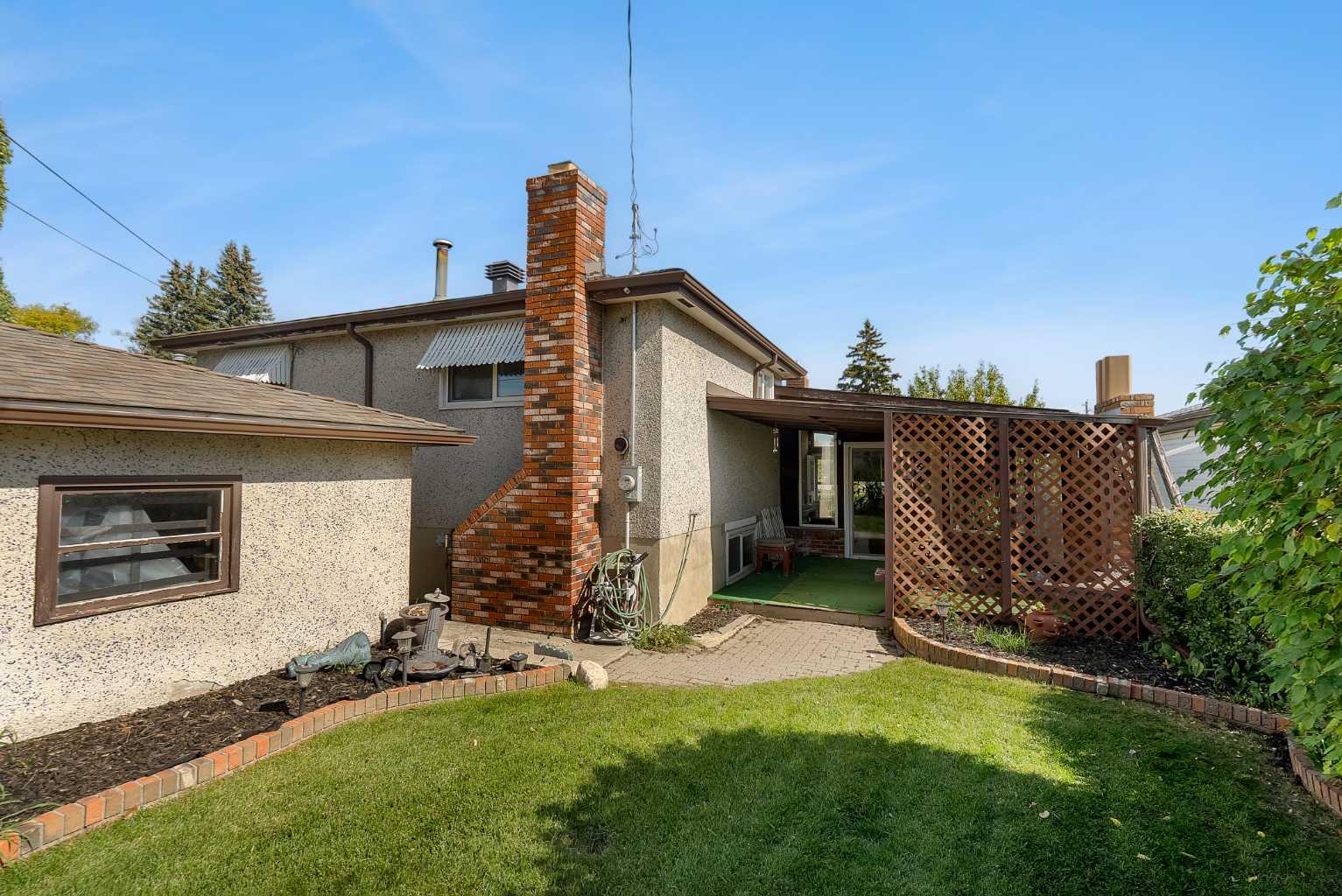 707 Fortalice Crescent SE
