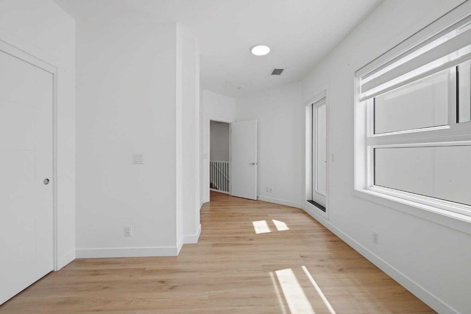2218, 151 Skyview Bay NE
