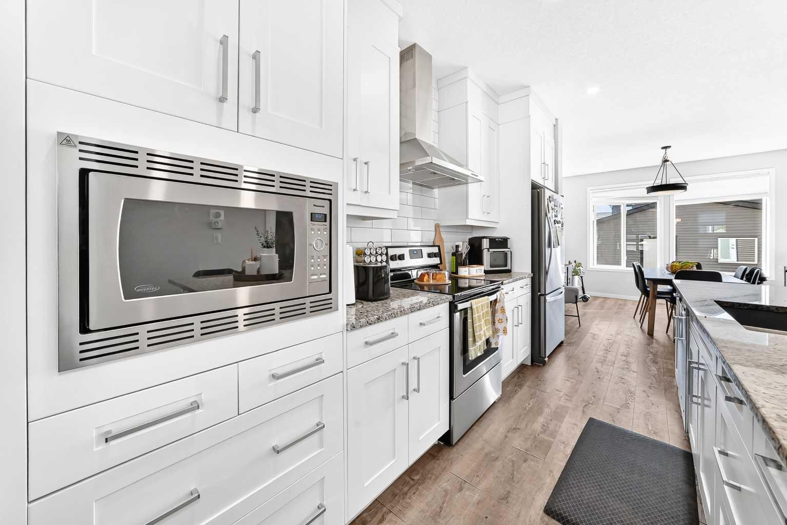 528 Belmont Heath SW