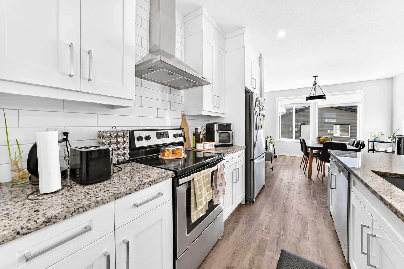 528 Belmont Heath SW