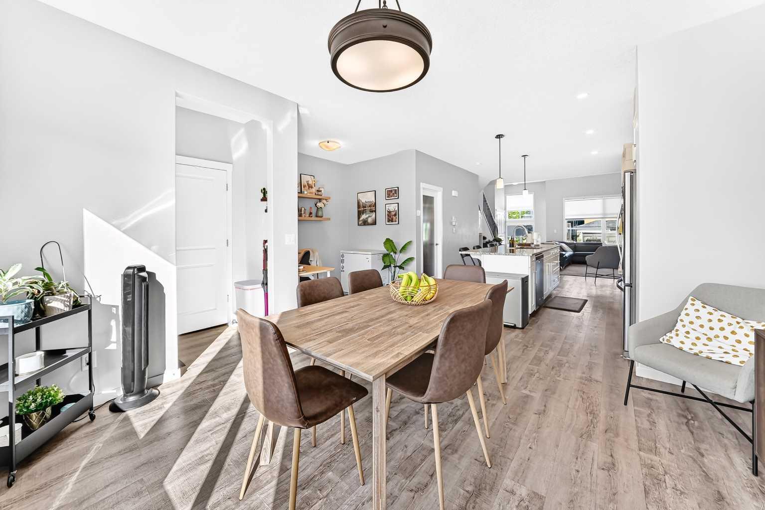 528 Belmont Heath SW
