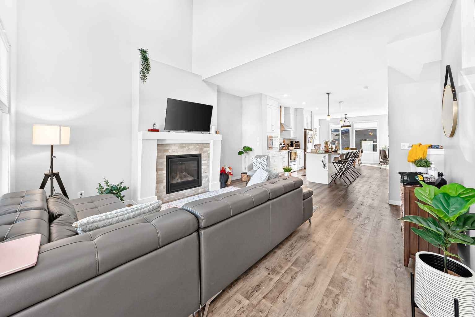 528 Belmont Heath SW