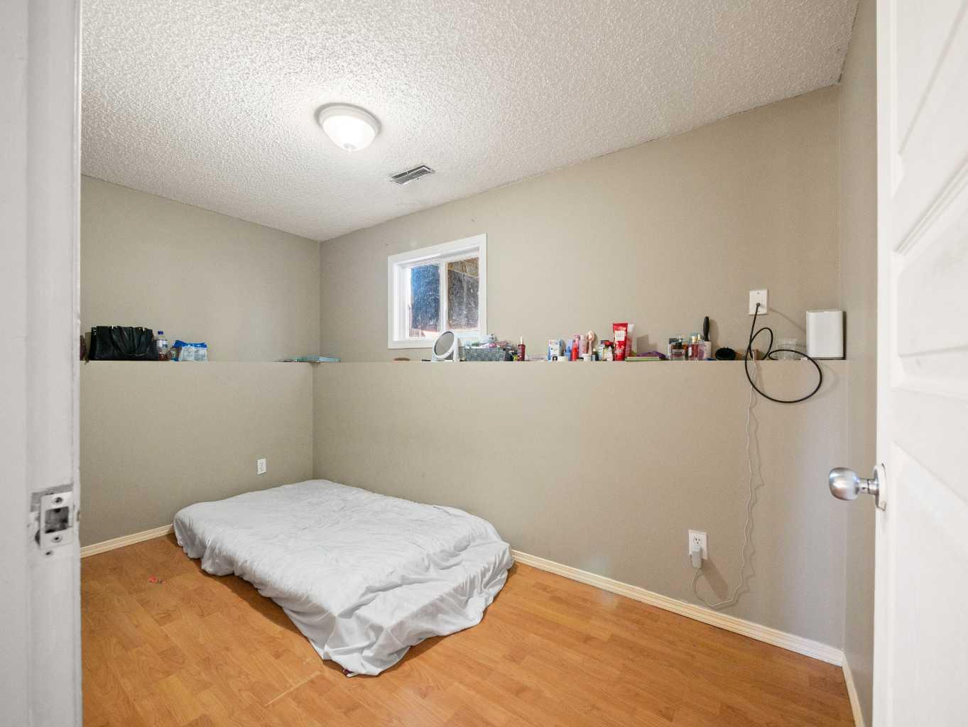 36 Castlebrook Rise NE