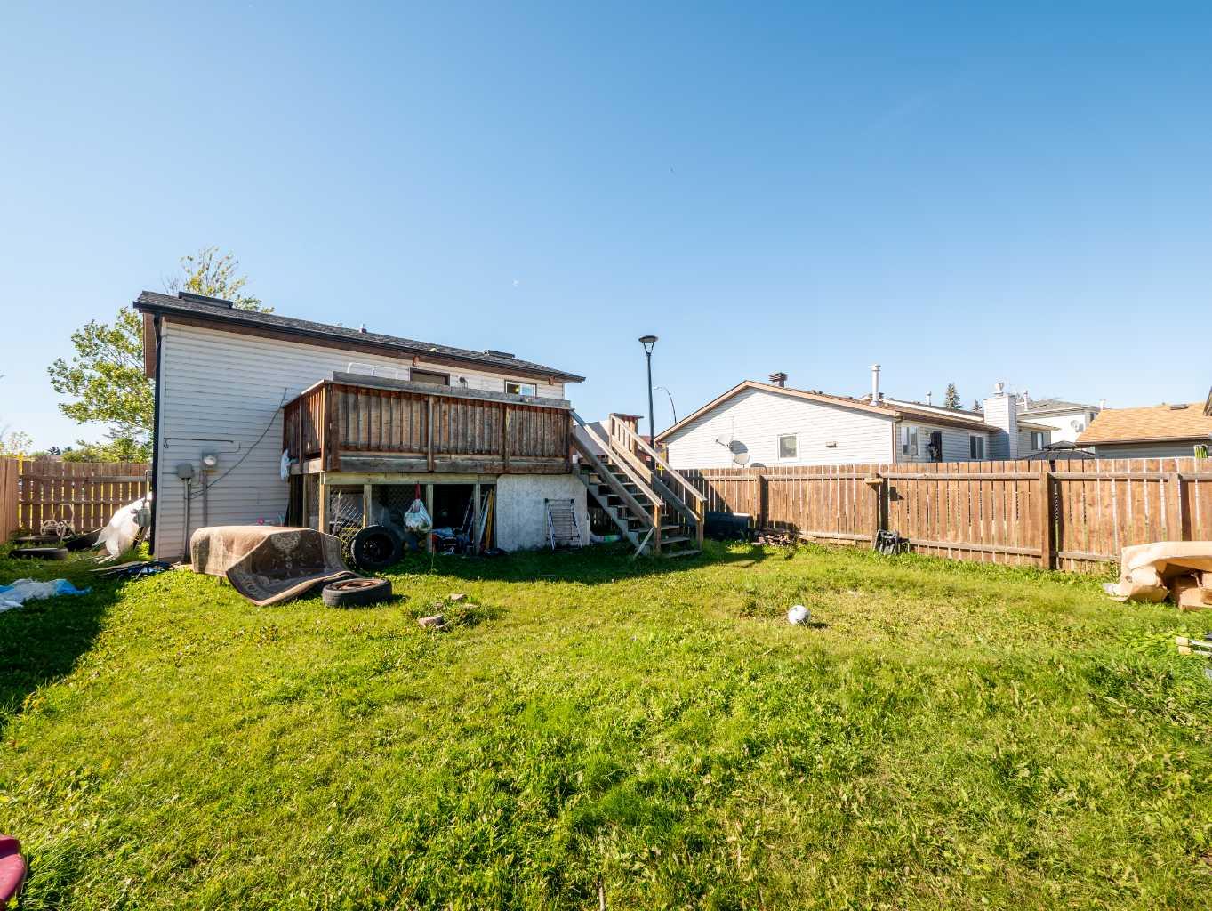 36 Castlebrook Rise NE