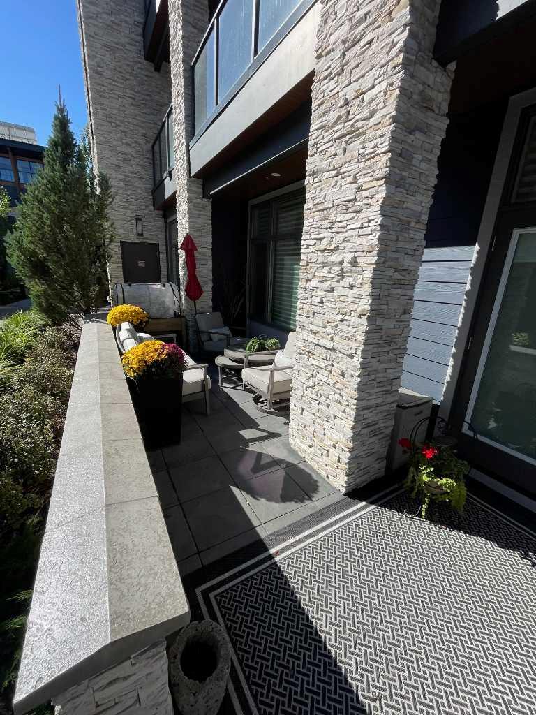 101, 10 Mahogany Circle SE