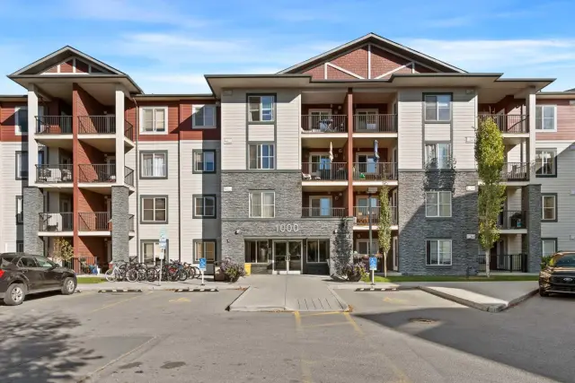 1423, 81 Legacy Boulevard SE