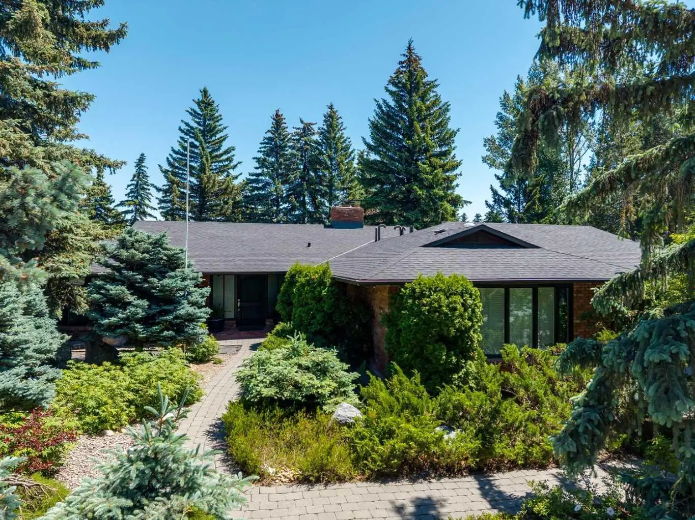 88 Massey Place SW
