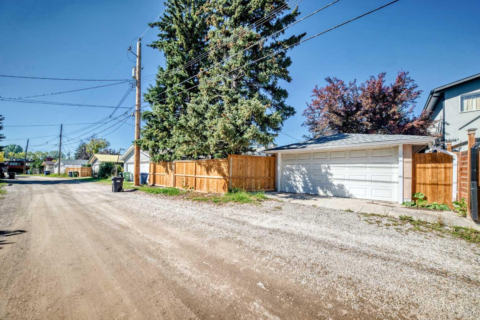 4620 Voyageur Drive NW