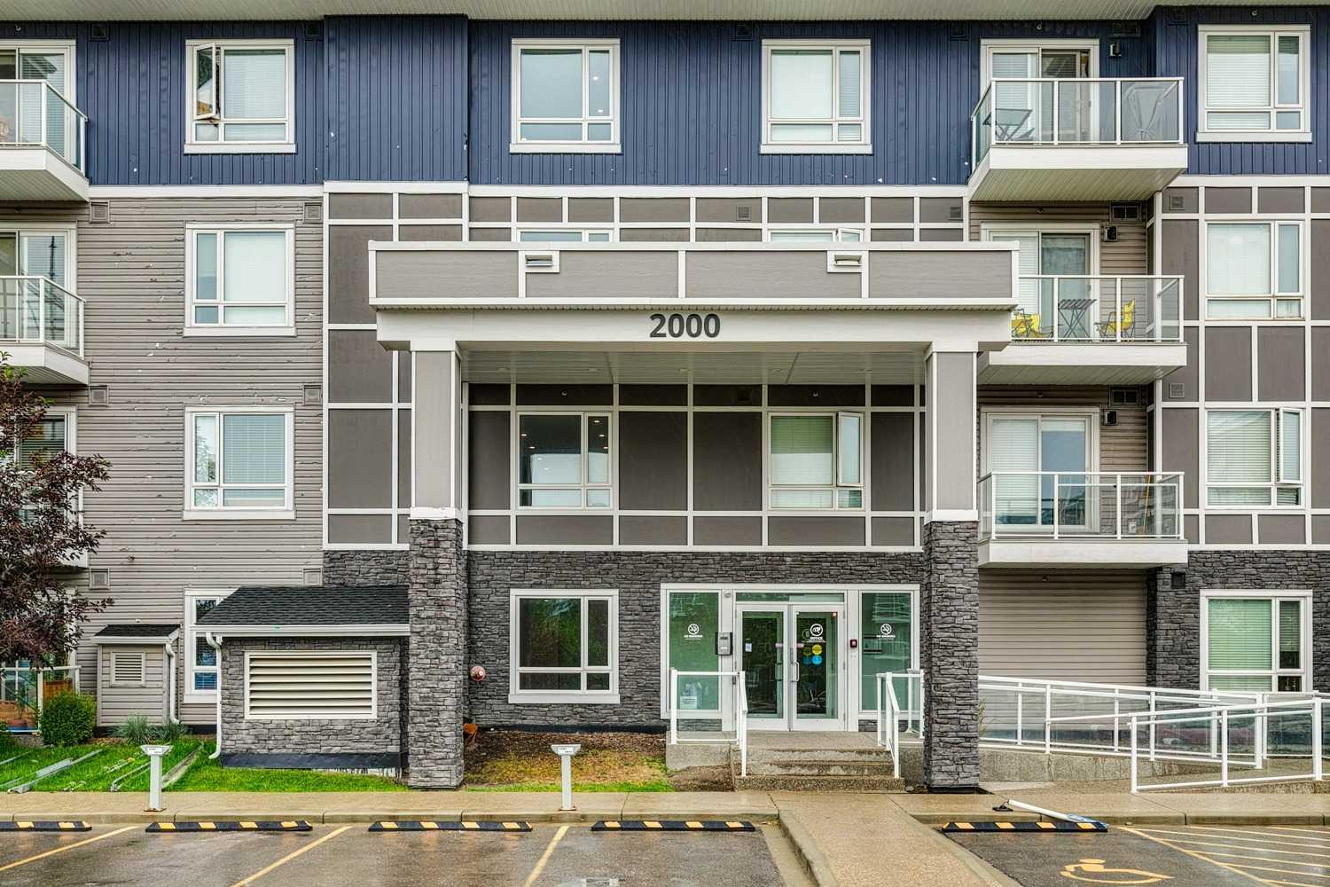 2217, 76 Cornerstone Passage NE