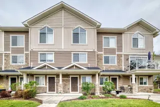97 Skyview Ranch Manor NE