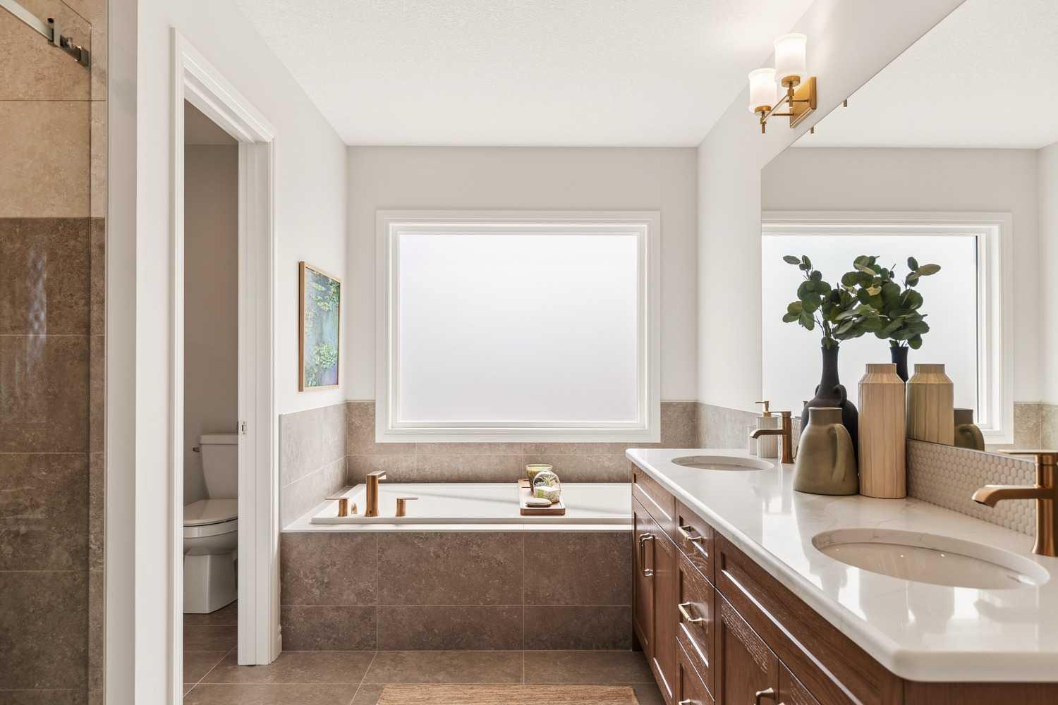 154 Annette Landing NW