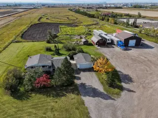 235007 Range Road 284  