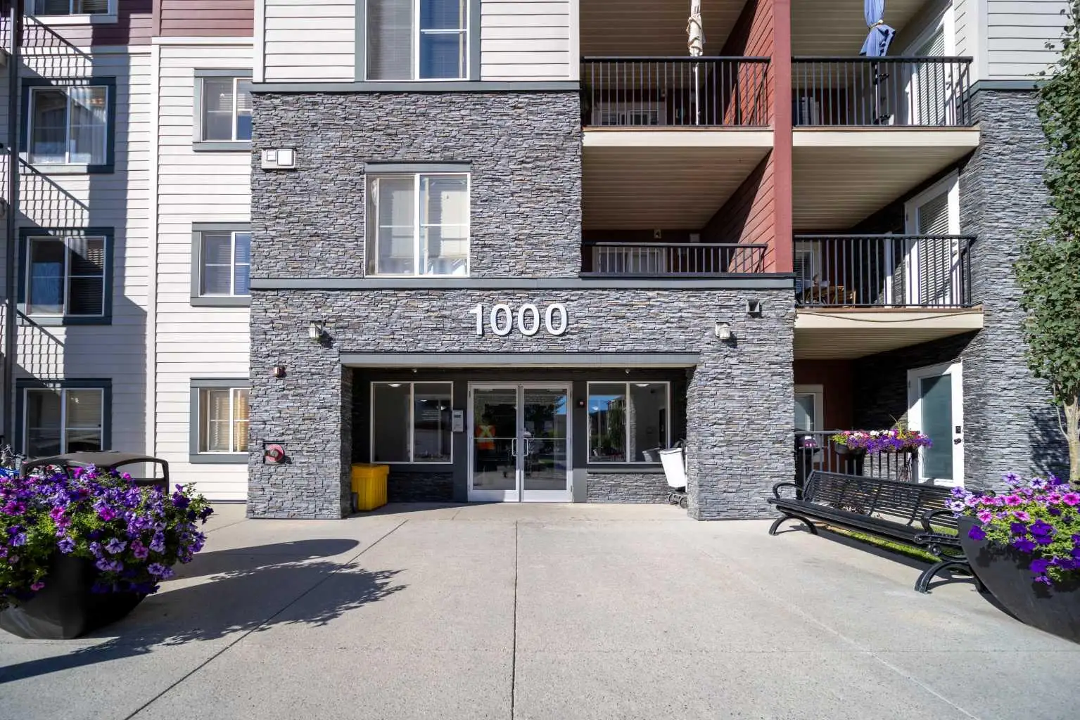 1405, 81 Legacy Boulevard SE