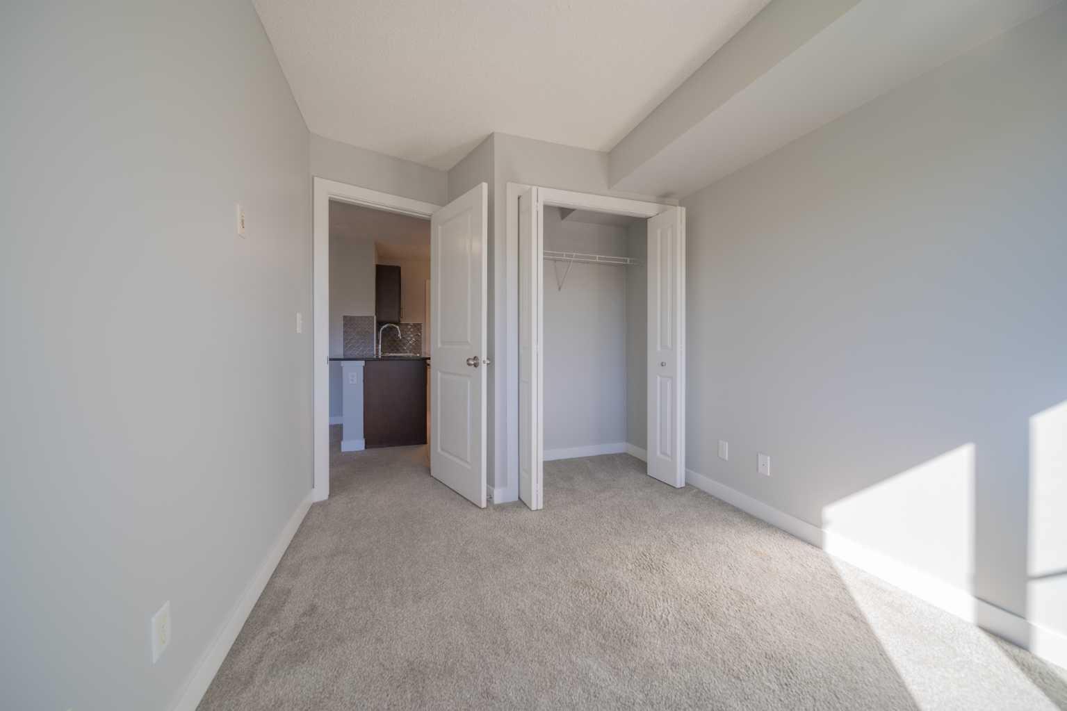 1405, 81 Legacy Boulevard SE