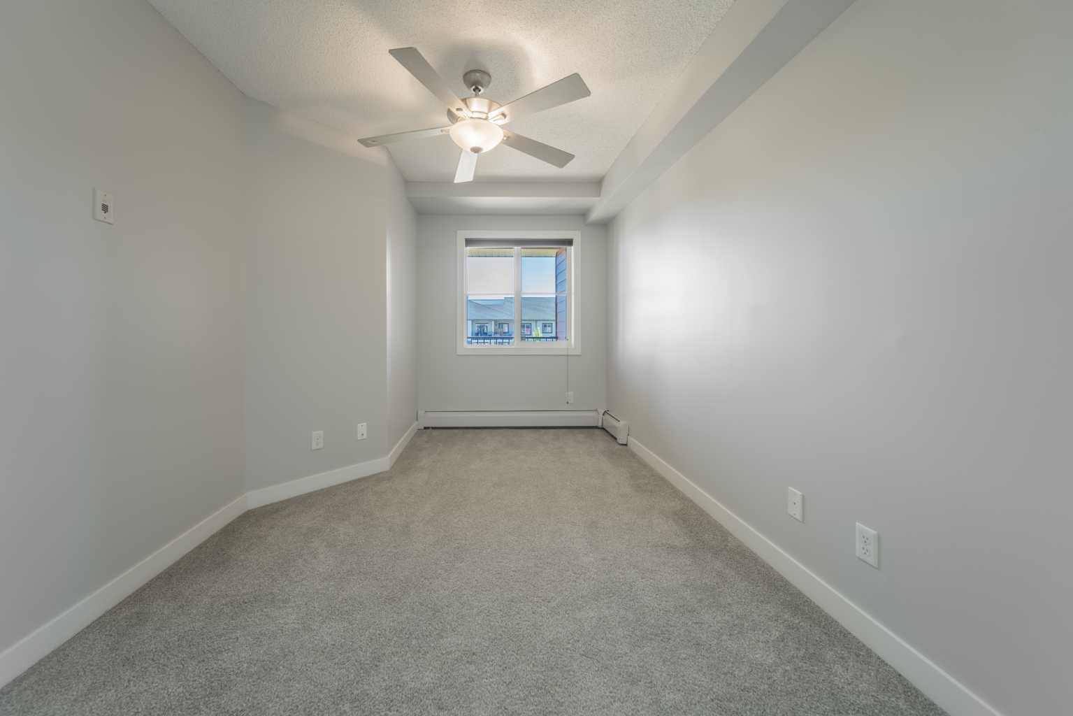 1405, 81 Legacy Boulevard SE
