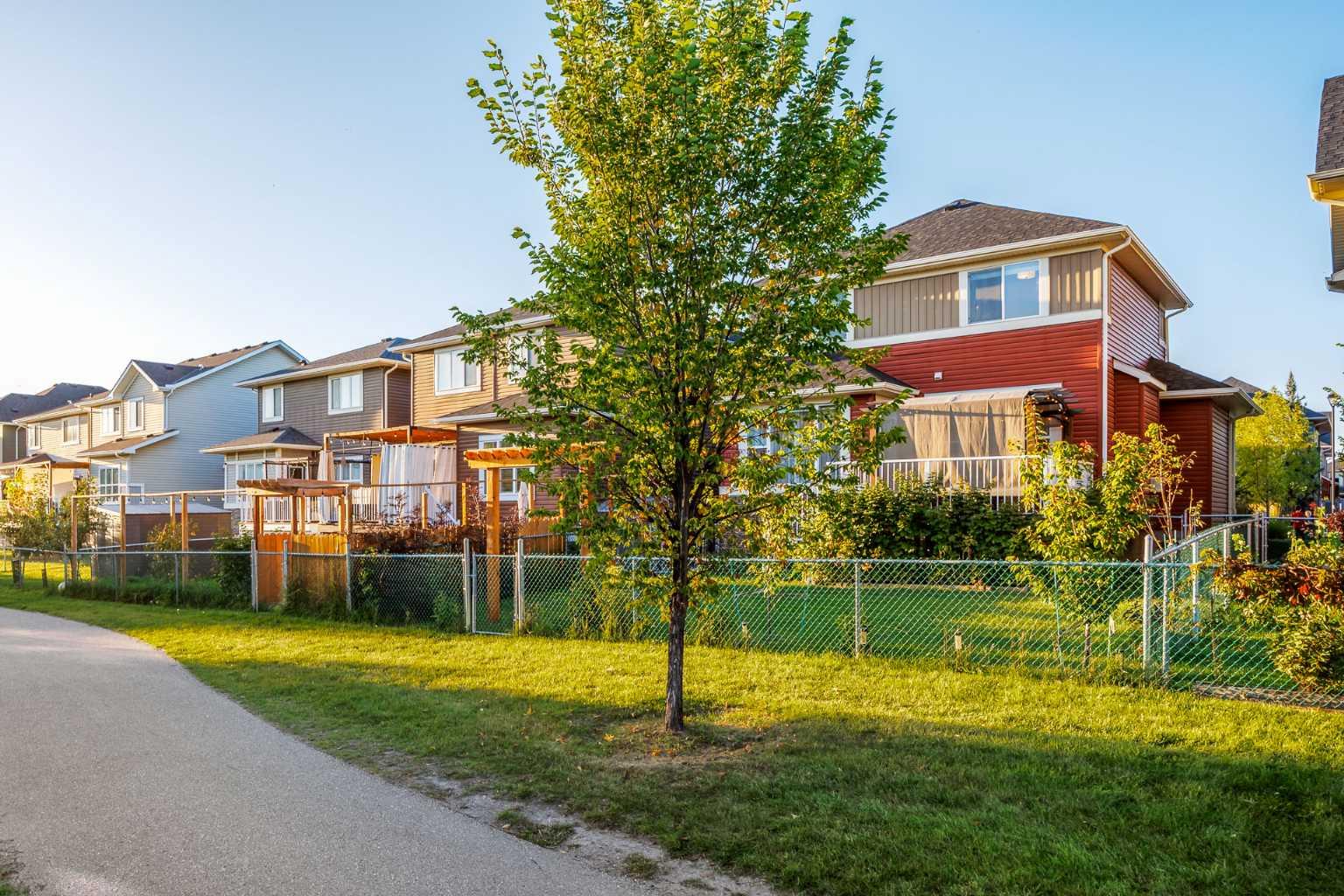 286 Baywater Way SW