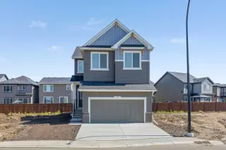 37 Sora Gardens SE