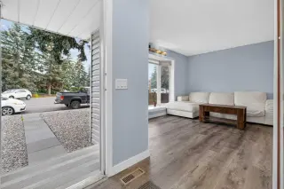 37 Erin Croft Crescent SE