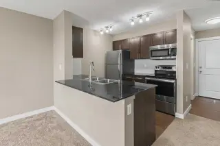 801, 10 Kincora Glen Park NW