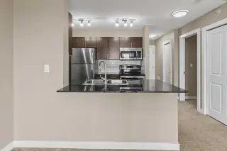 801, 10 Kincora Glen Park NW
