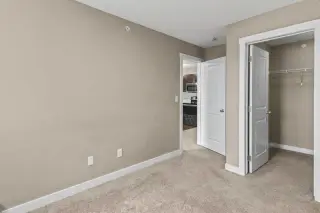 801, 10 Kincora Glen Park NW
