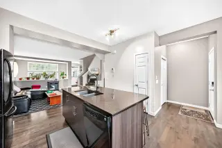 1046 New Brighton Park SE