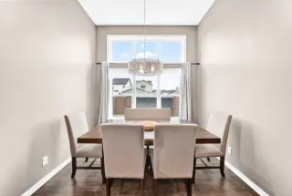 1046 New Brighton Park SE