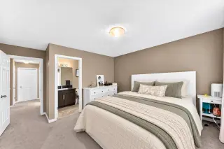 1046 New Brighton Park SE