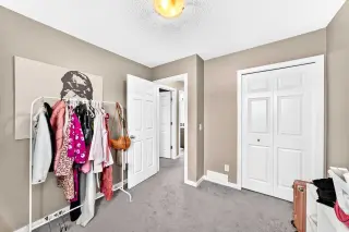 1046 New Brighton Park SE