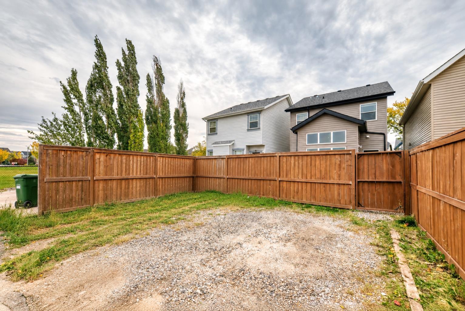 1046 New Brighton Park SE