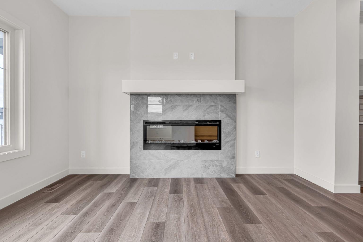 178 Lanark Gate SE