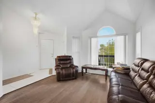 132 San Diego Green NE