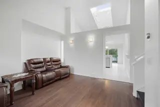 132 San Diego Green NE