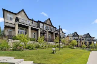 30 Cranbrook Villas SE